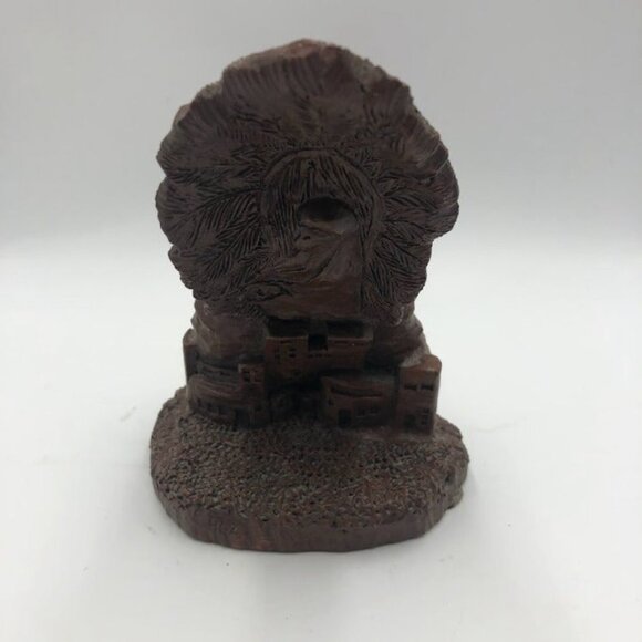 Vintage Red Mill Mfg Handcrafted Carved Indian Chief Figurine Native American - Picture 4 of 11